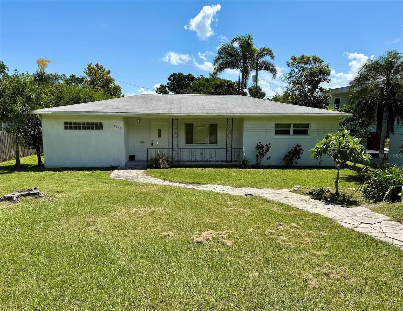 This home is now available for a long-term resident. You'll love living in this 3 bedroom home featuring a nice kitchen, warm paint colors, a 2 car attached garage and a fenced backyard. The washer & dryer is not covered in the lease. This home also offers a $0 security deposit alternative to save on upfront costs.
We are looking for a resident who will stay long-term and make the house a home for themselves with an 18-month lease to start. If you are looking for a home for just a year, please don't apply.
Pay $0 security deposit to save on upfront costs. Once approved, residents have the option to pay a traditional security deposit of $3,500 or elect a $0 security deposit policy. (A zero security deposit policy costs on average $57 per month.)
Pets: We do accept pets weighing 30 lbs. or less and a maximum of 2 pets (max. pet weight 40 lbs.). No more than 1 cat is allowed and the cat must be neutered or spayed. We cannot accept aggressive breeds or a history of biting. There is an additional monthly pet fee of $30 for one pet or $50 for two pets.
There is a one-time Lease Admin Fee of $200. Residents will be responsible for maintenance up to $35.
A Resident Benefits Package is required with every lease agreement. These benefits provide residents with an enhanced living experience which includes renter’s insurance, credit reporting to boost your credit score, and much more. An additional $45 per month will be charged with your rent for the Resident Benefits Package.