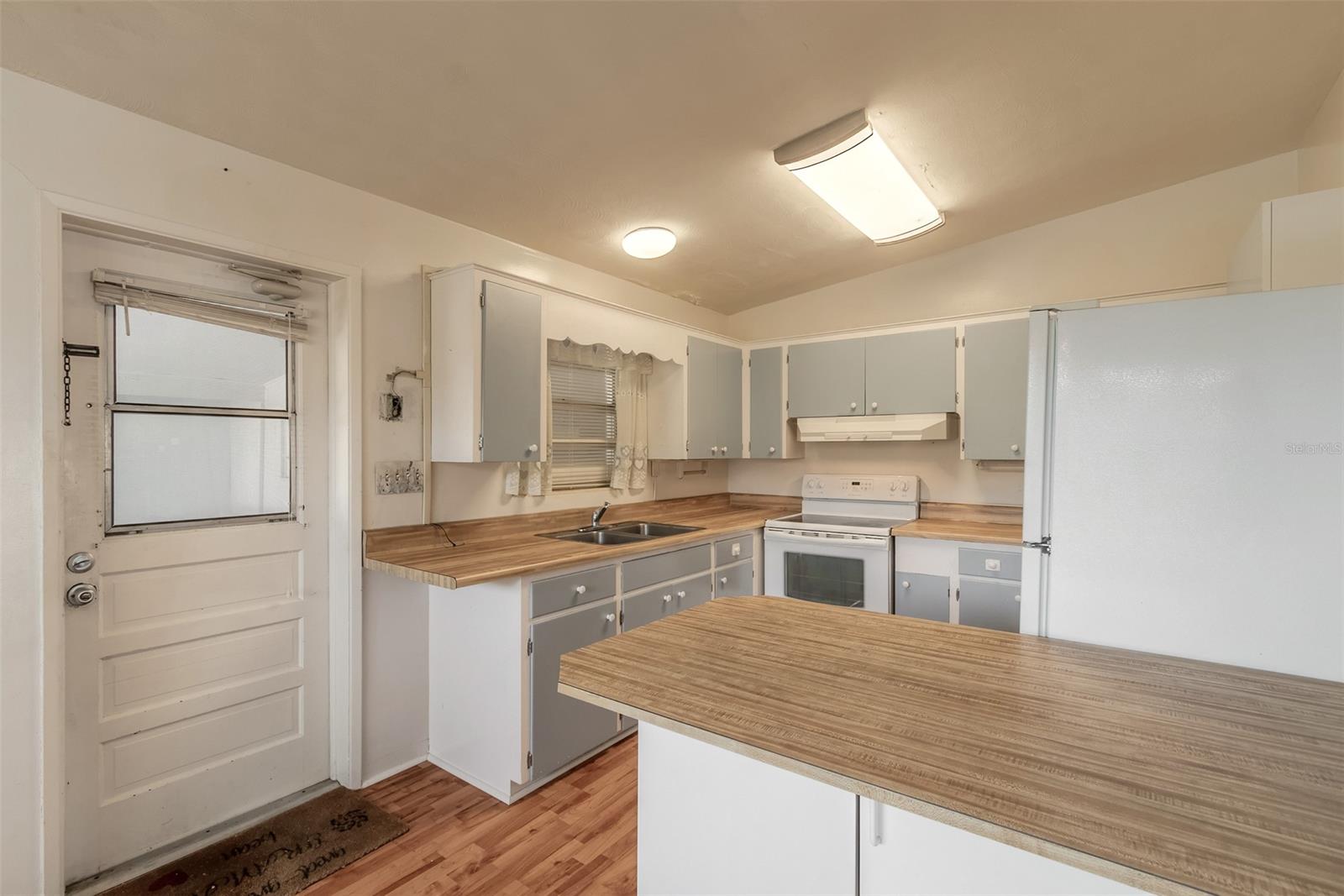 Buena Vista Shores - Residential