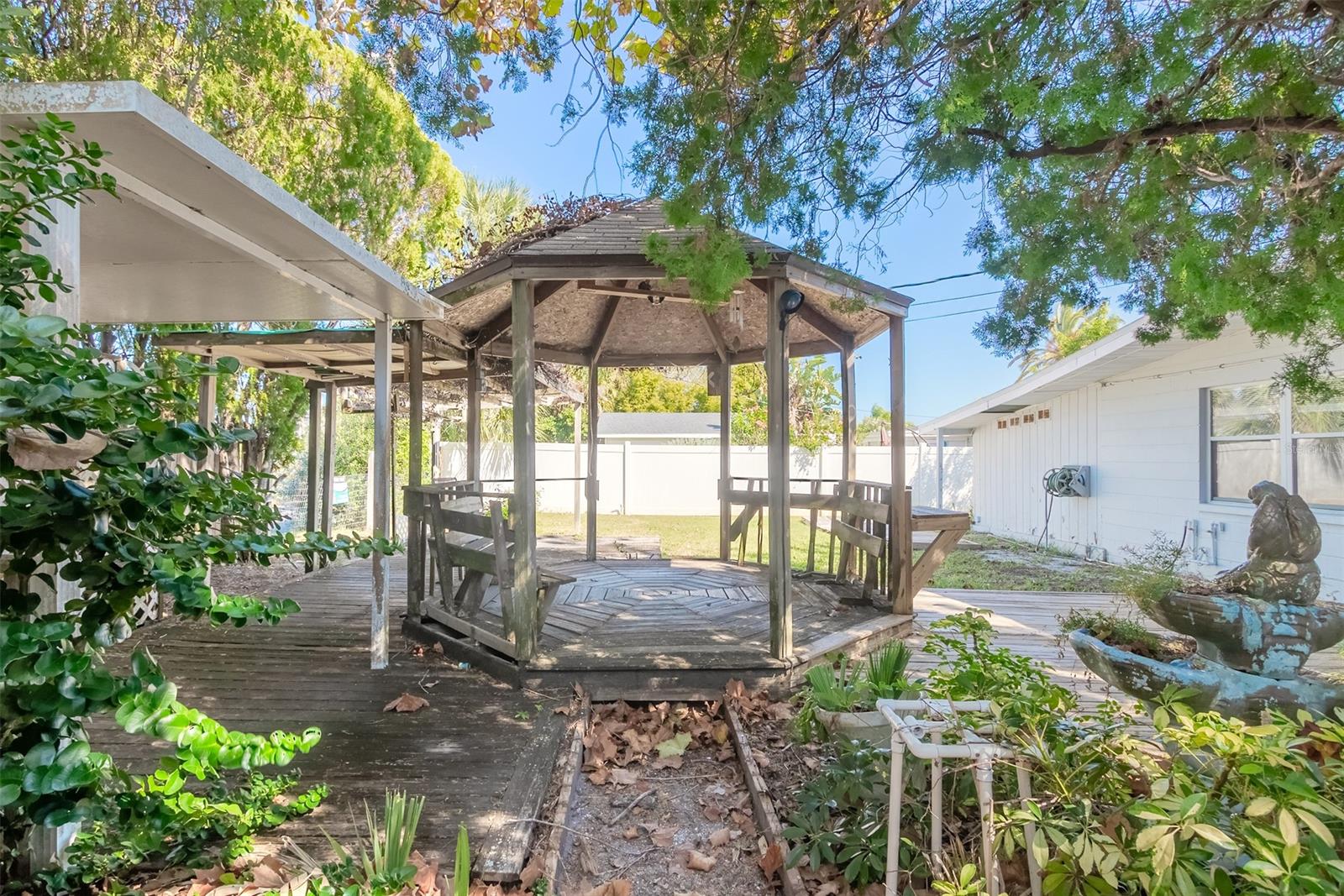 Buena Vista Shores - Residential