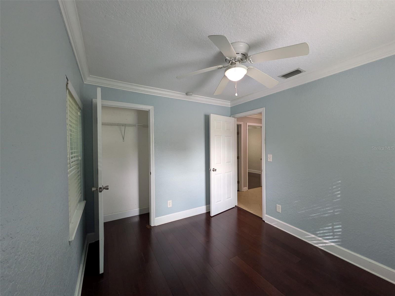 FAIRVIEW HEIGHTS REP - Residential Lease