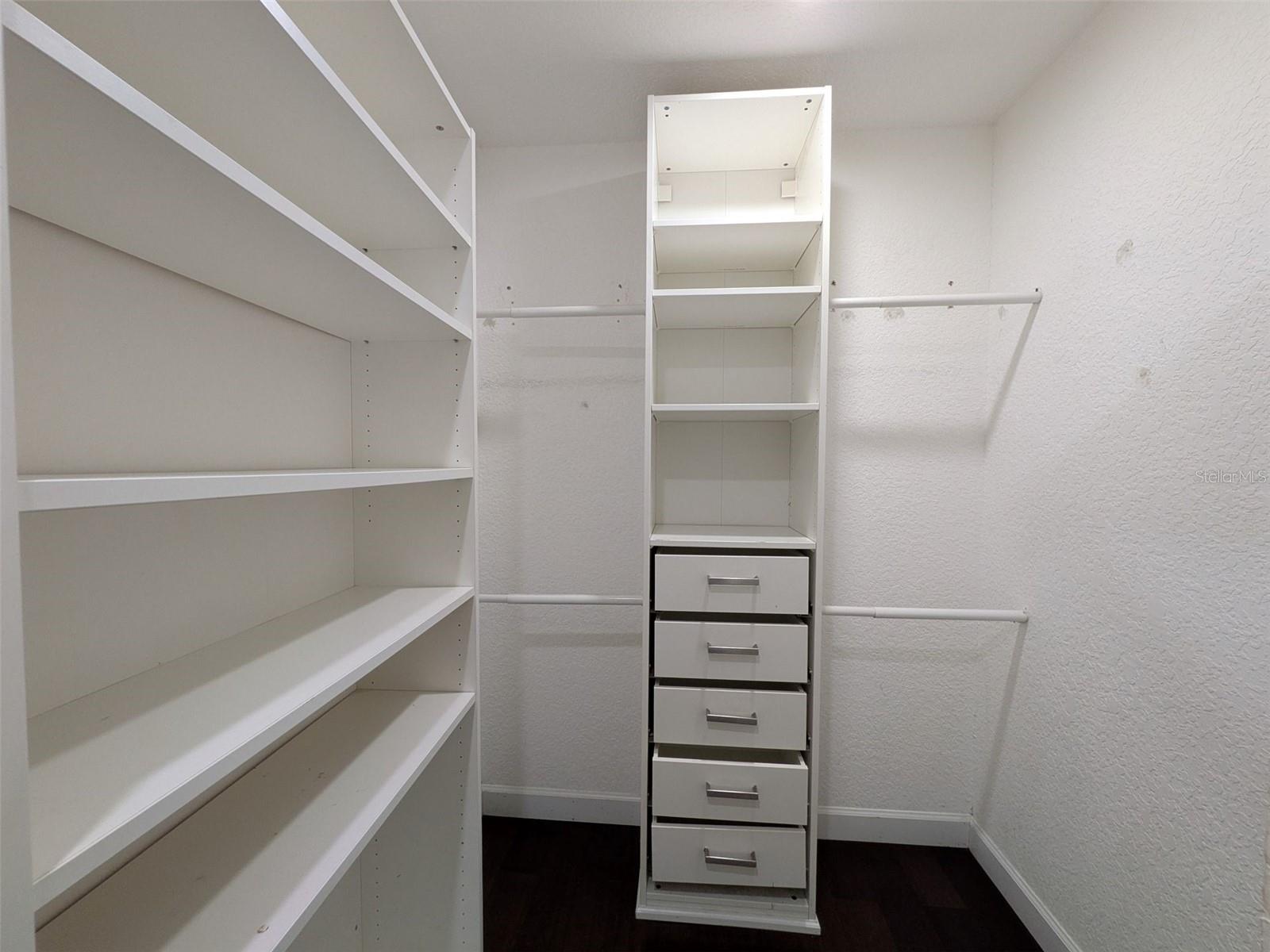 FAIRVIEW HEIGHTS REP - Residential Lease