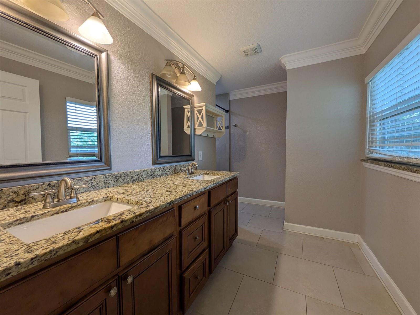 FAIRVIEW HEIGHTS REP - Residential Lease