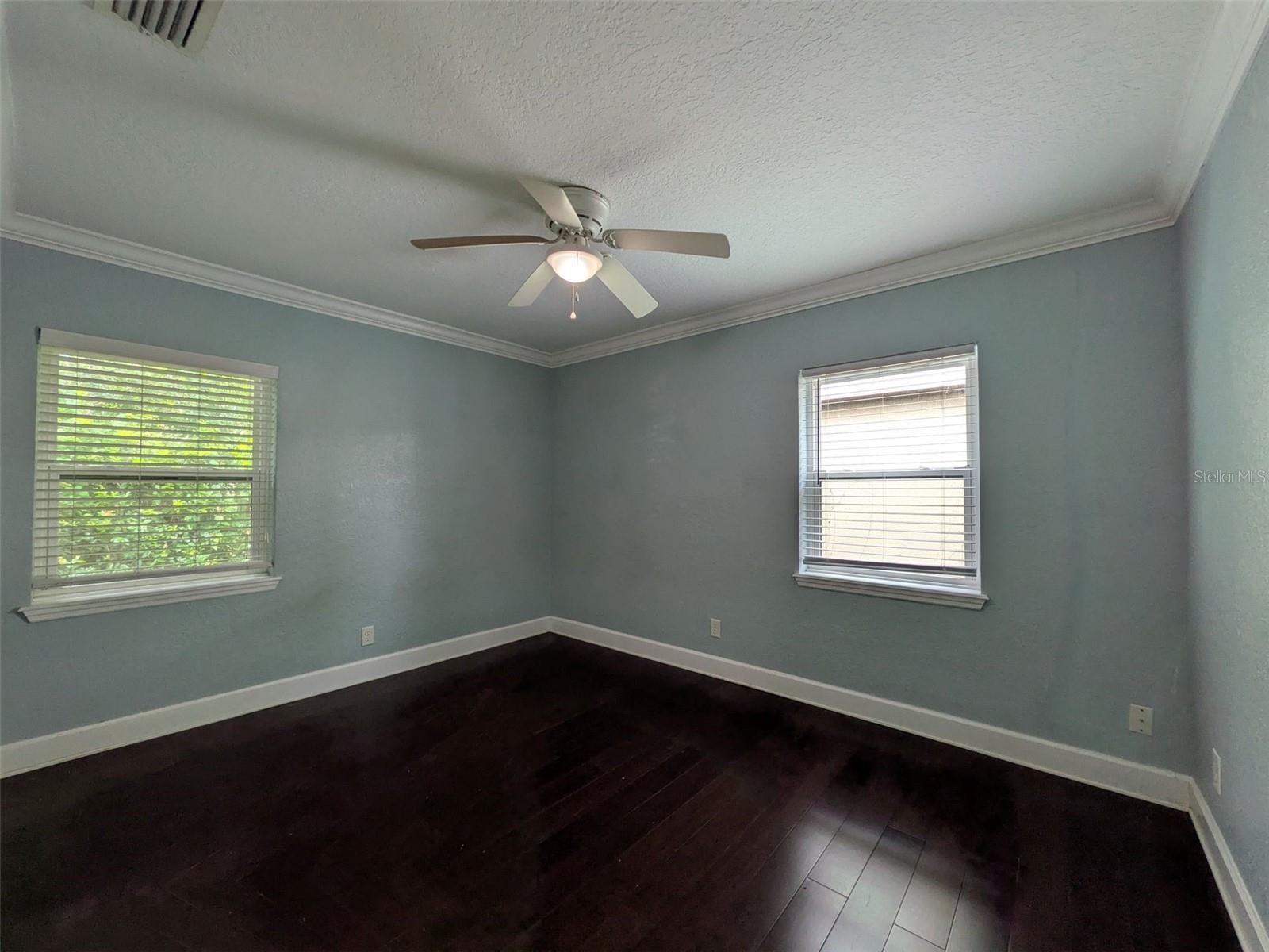 FAIRVIEW HEIGHTS REP - Residential Lease