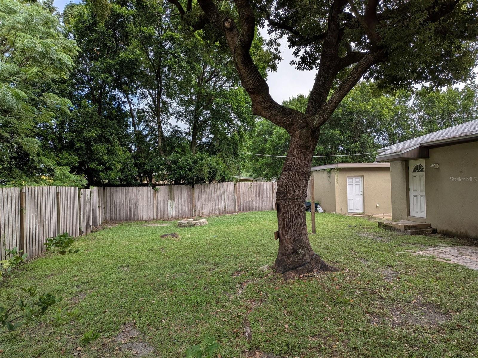 FAIRVIEW HEIGHTS REP - Residential Lease