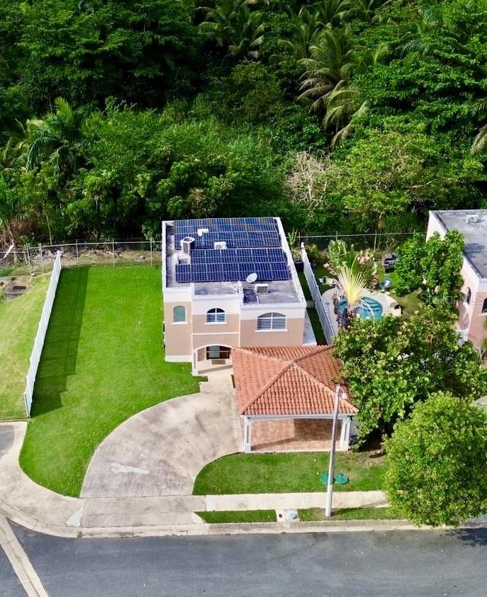 URB. GRAND PALM II - Residential