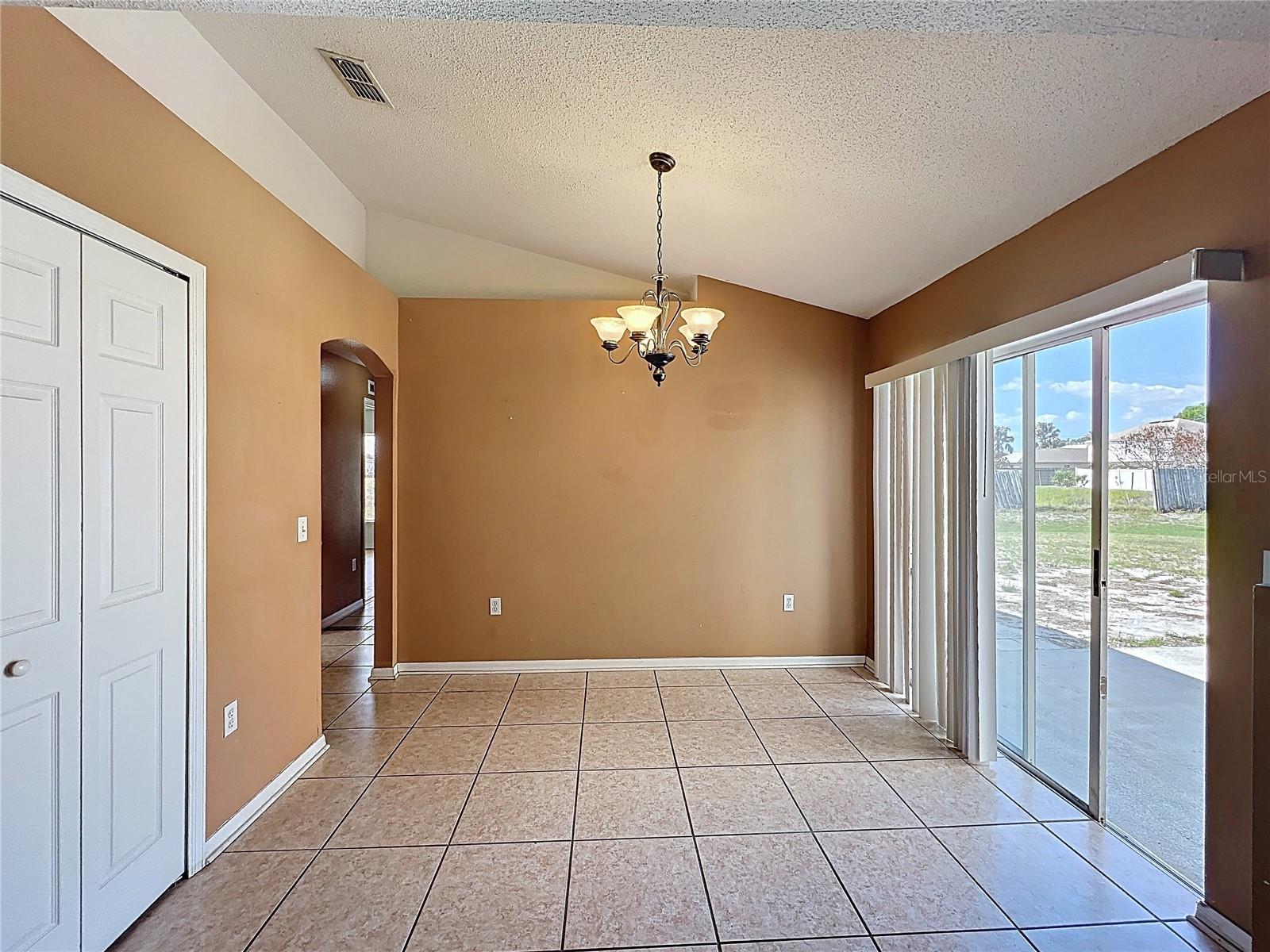 SUNRIDGE VILLAGE EAST - Residential