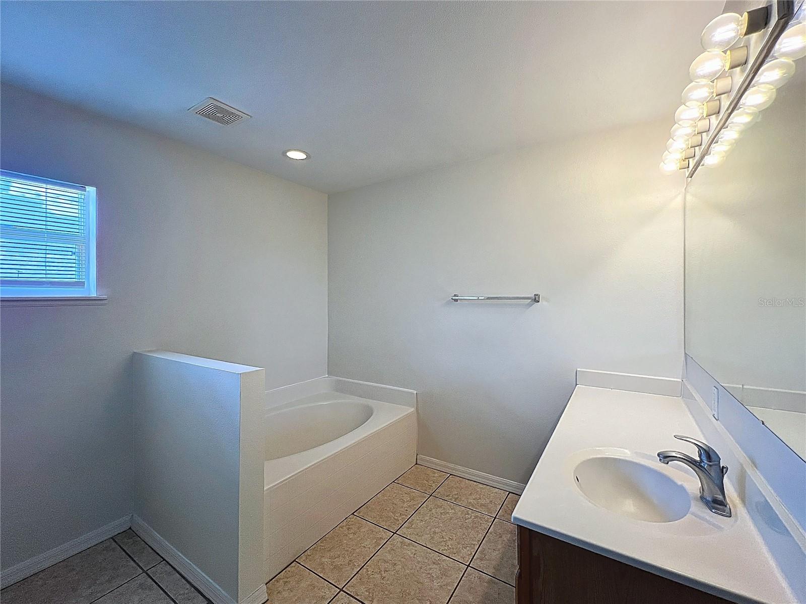 SUNRIDGE VILLAGE EAST - Residential