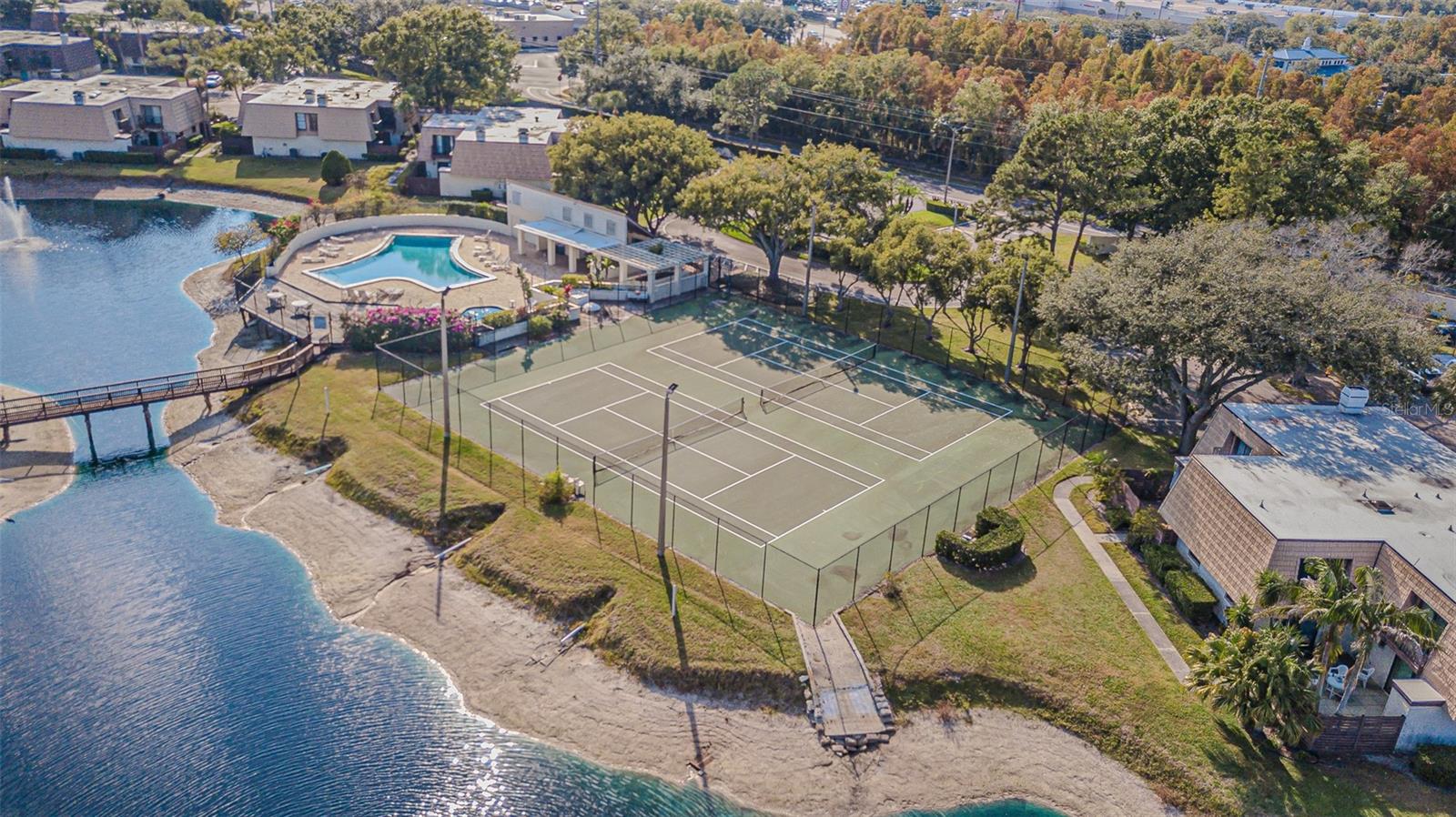 QUAIL RUN PHASE V A CONDOMINIUM - Residential