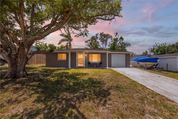 7804 NIAGARA DR, PORT RICHEY, FL 34668 - Image d0c5d0920ec2cb801878cc80b3e56dad/3863579322