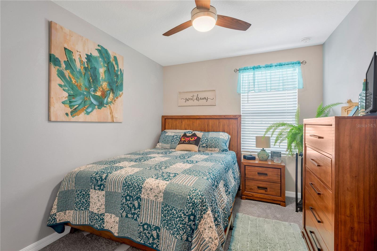 ARTISAN LAKES EDGESTONE NORTH PH I & II - Residential Lease