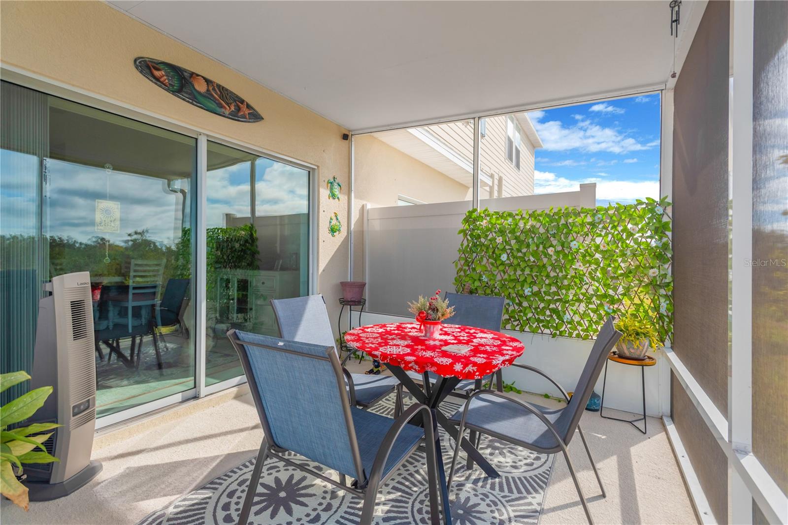 ARTISAN LAKES EDGESTONE NORTH PH I & II - Residential Lease