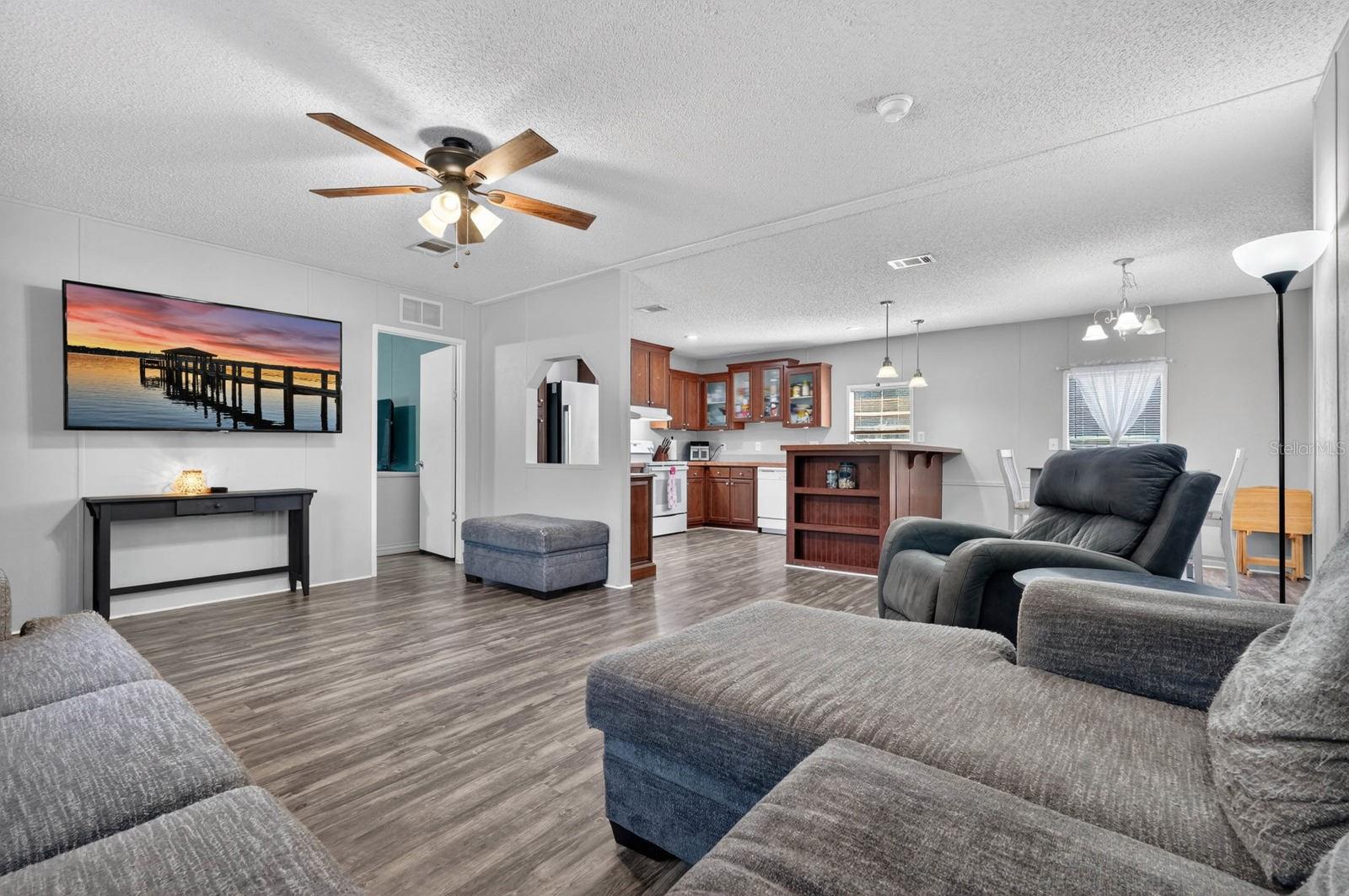 INDIAN TRACE - Residential
