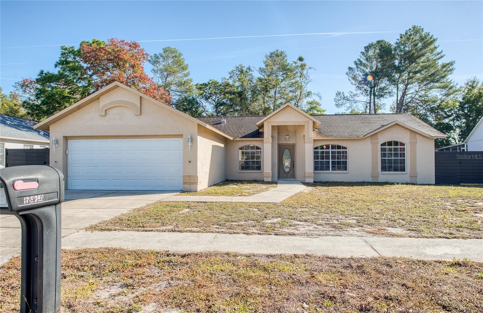 RAINBOW OAKS - Residential