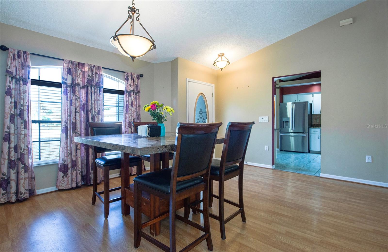 RAINBOW OAKS - Residential