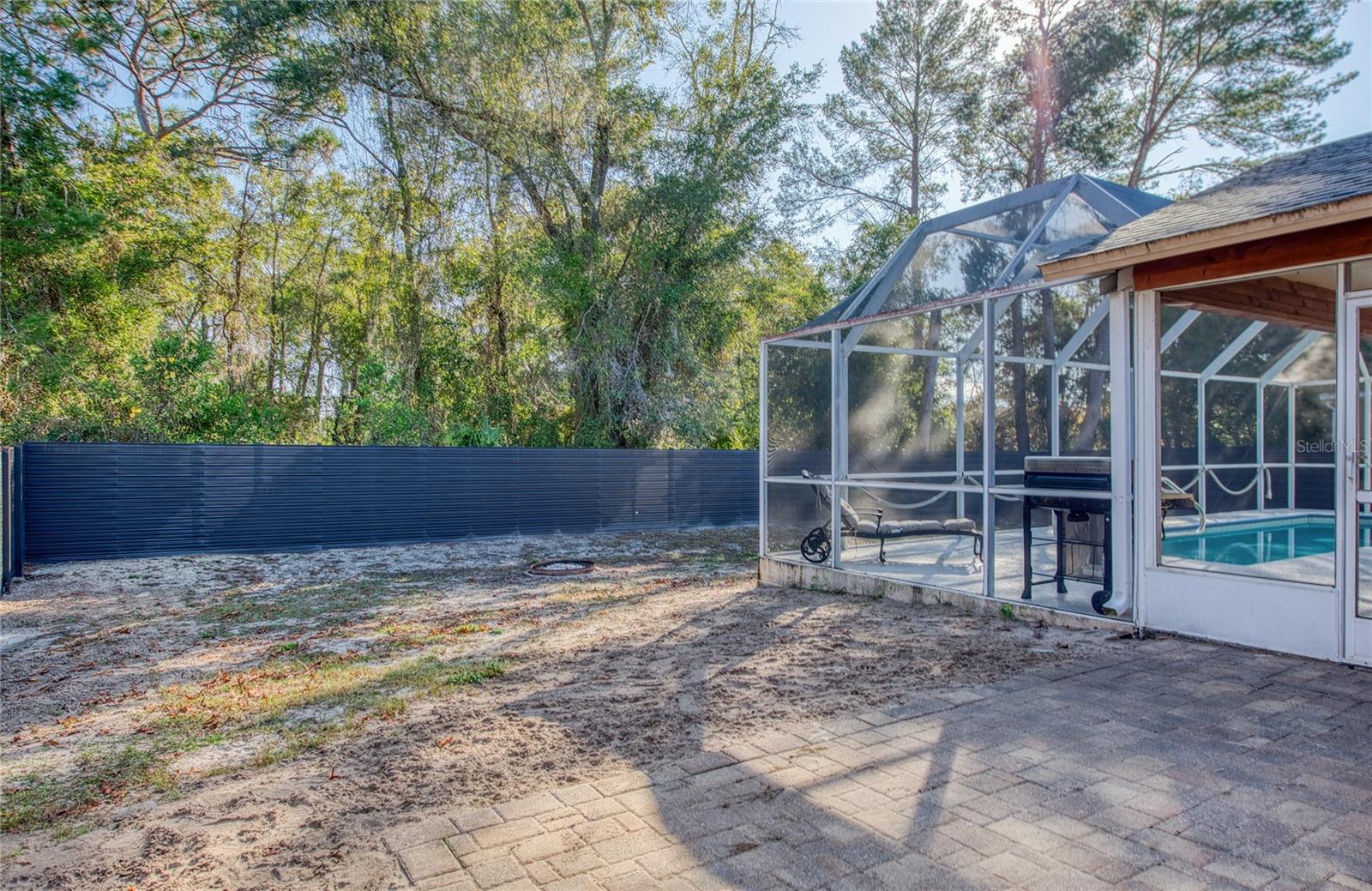 RAINBOW OAKS - Residential