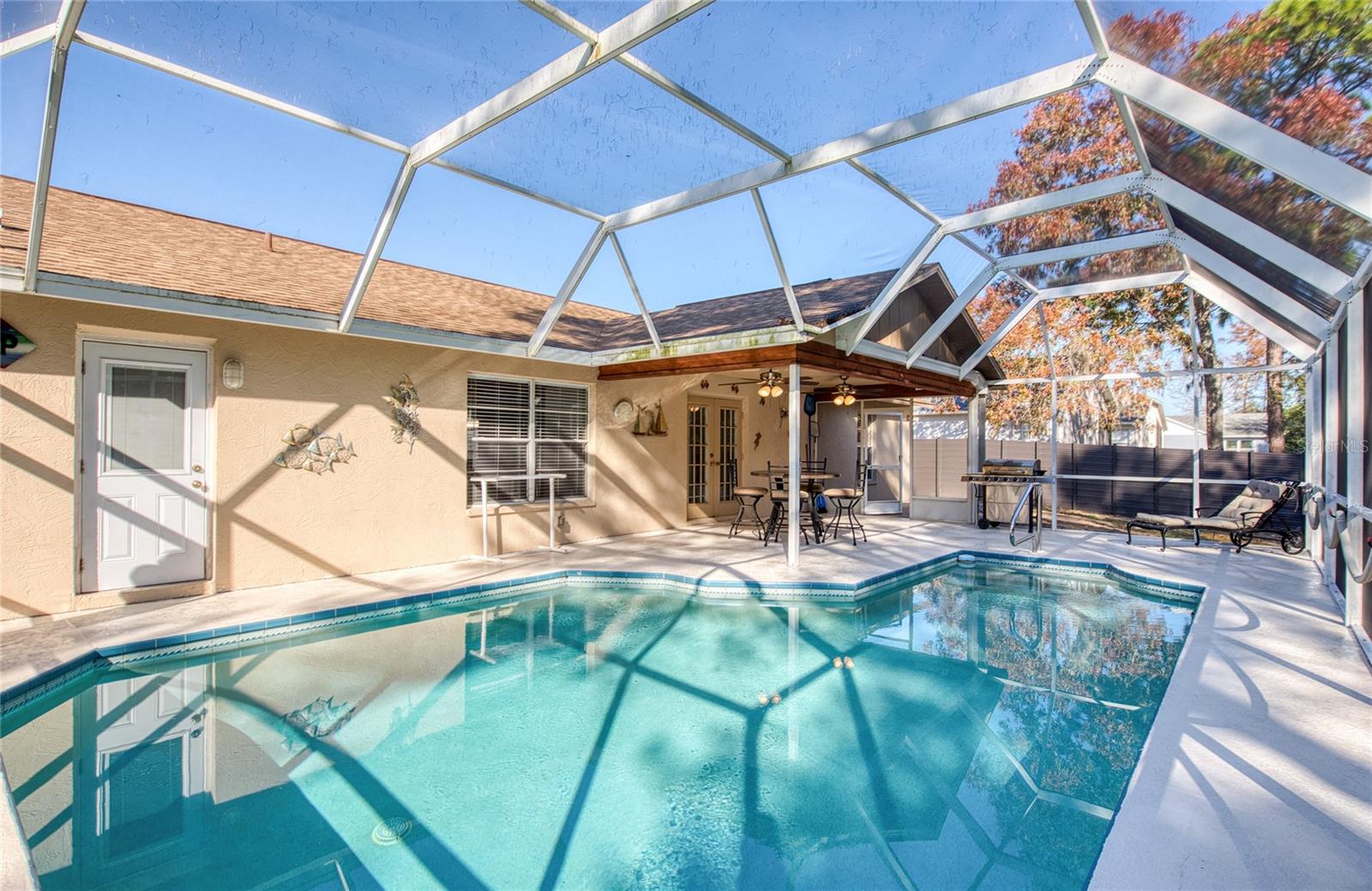 RAINBOW OAKS - Residential