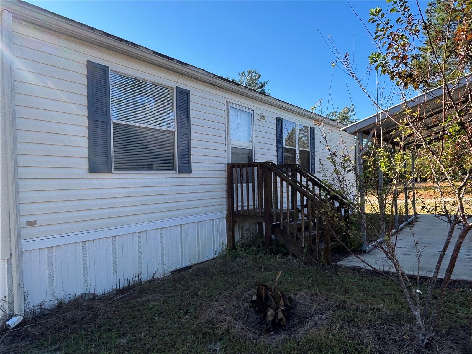 MELROSE LANDING - Residential