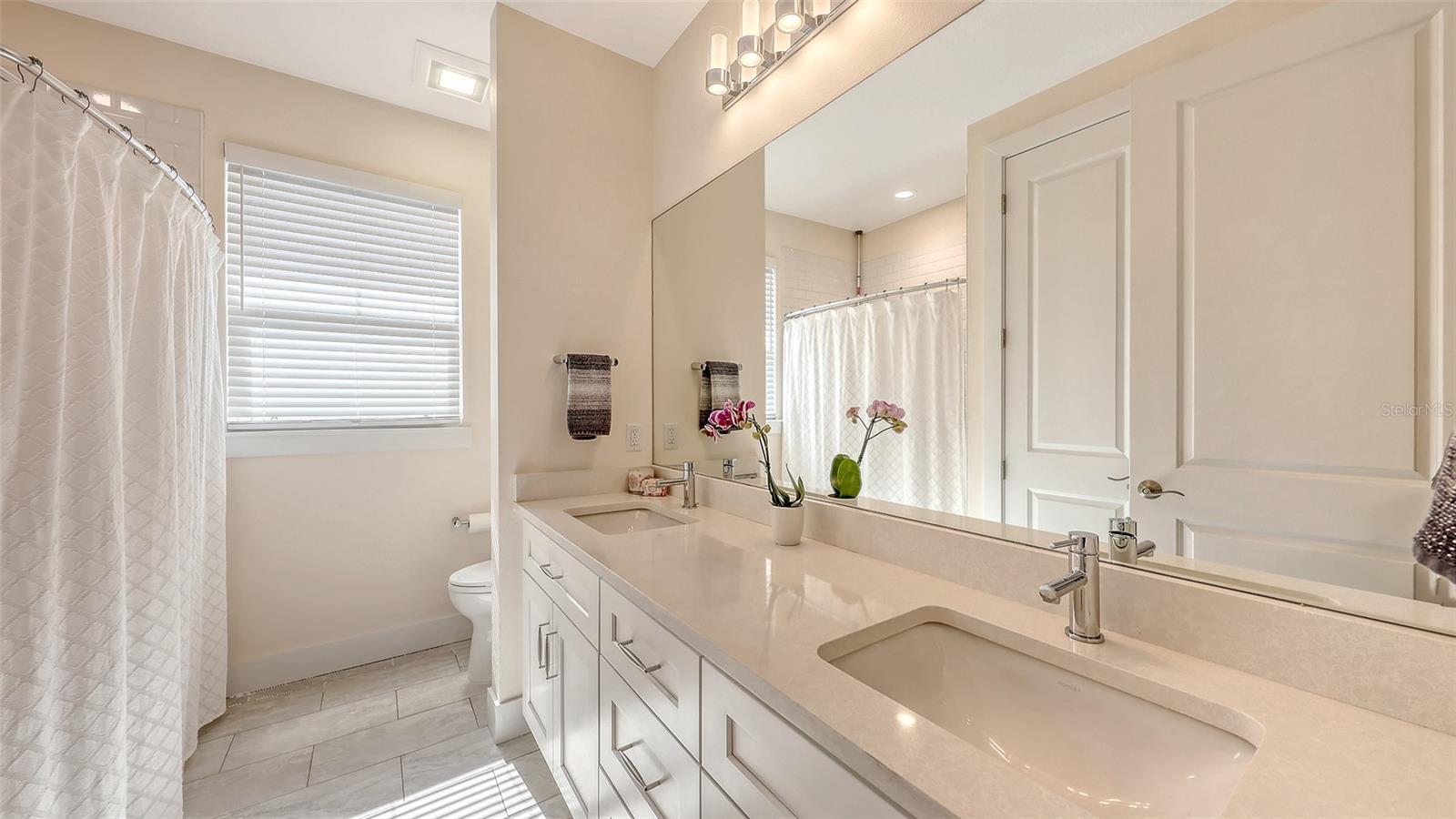 RUSTIC LODGE 2 - Residential