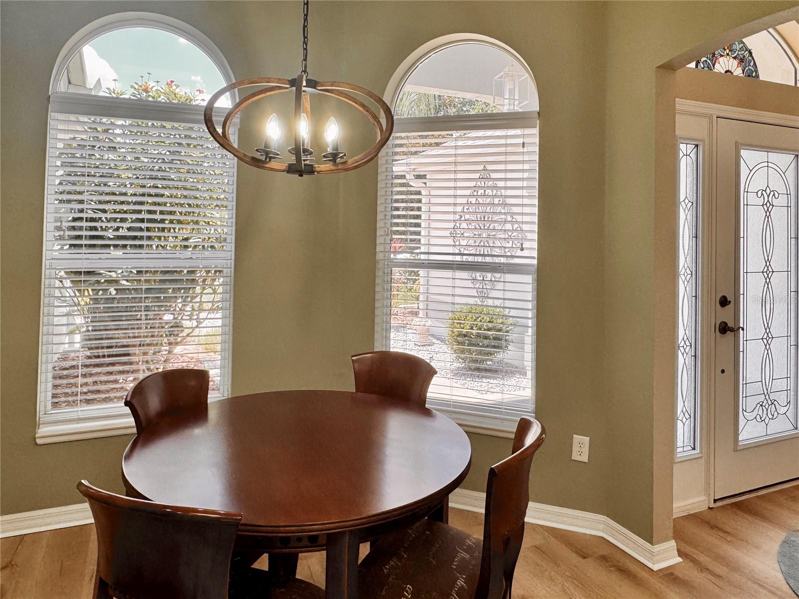 1555 GOLDEN RIDGE DRIVE