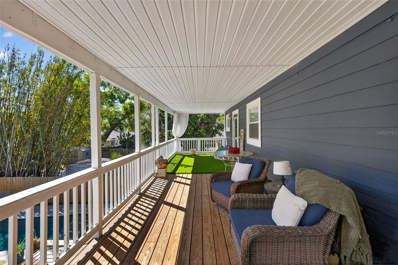 OLD KENTUCKY - Residential