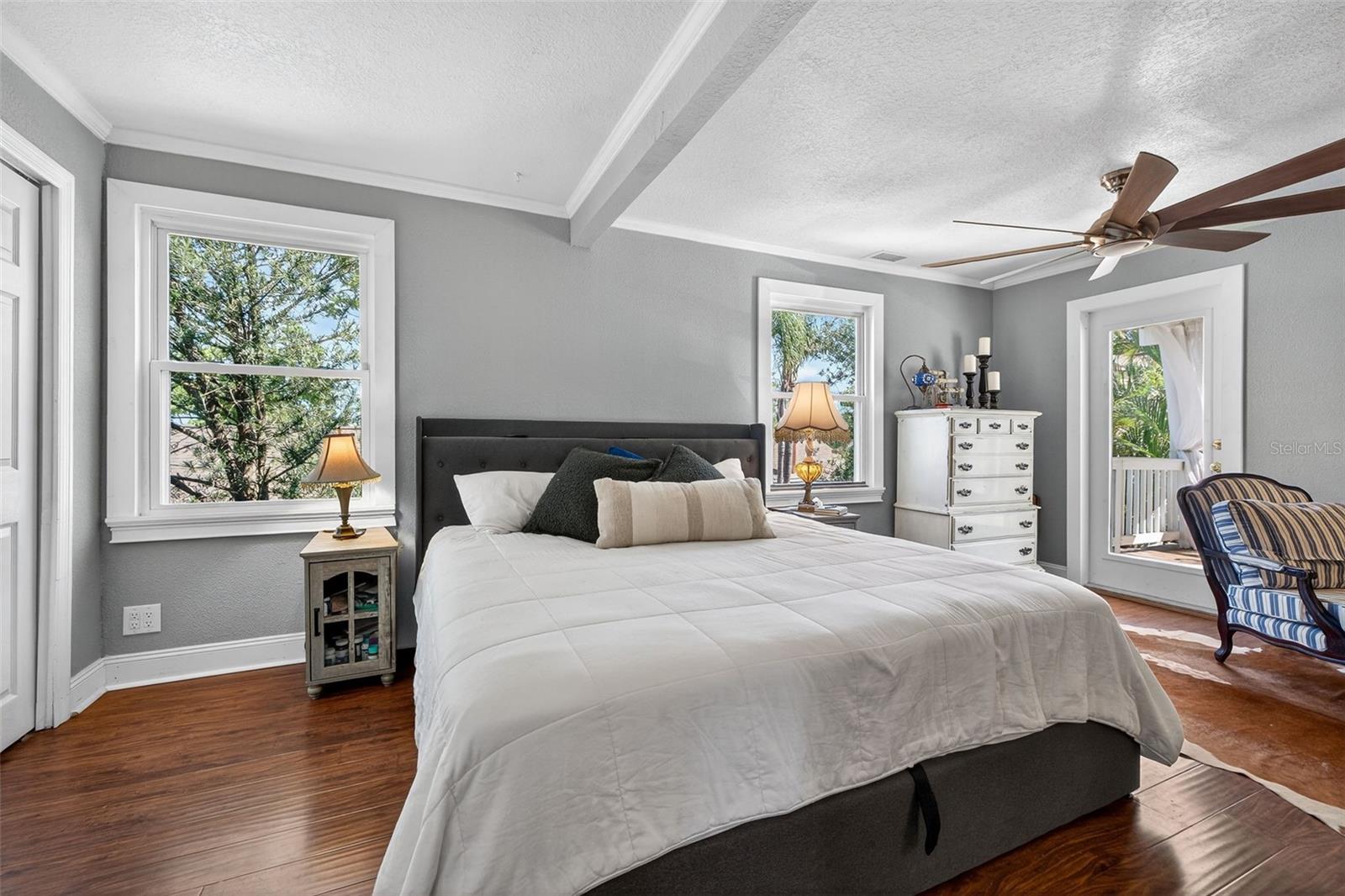 OLD KENTUCKY - Residential