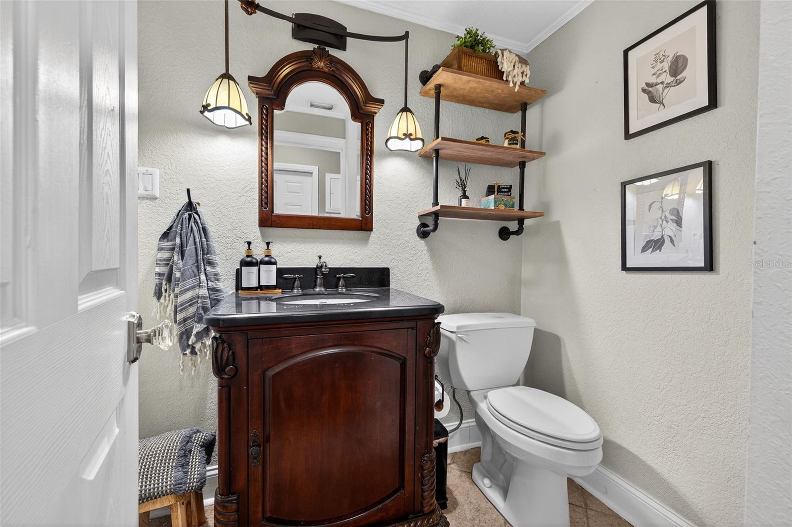 OLD KENTUCKY - Residential