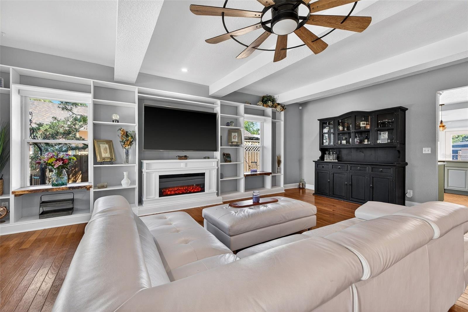 OLD KENTUCKY - Residential