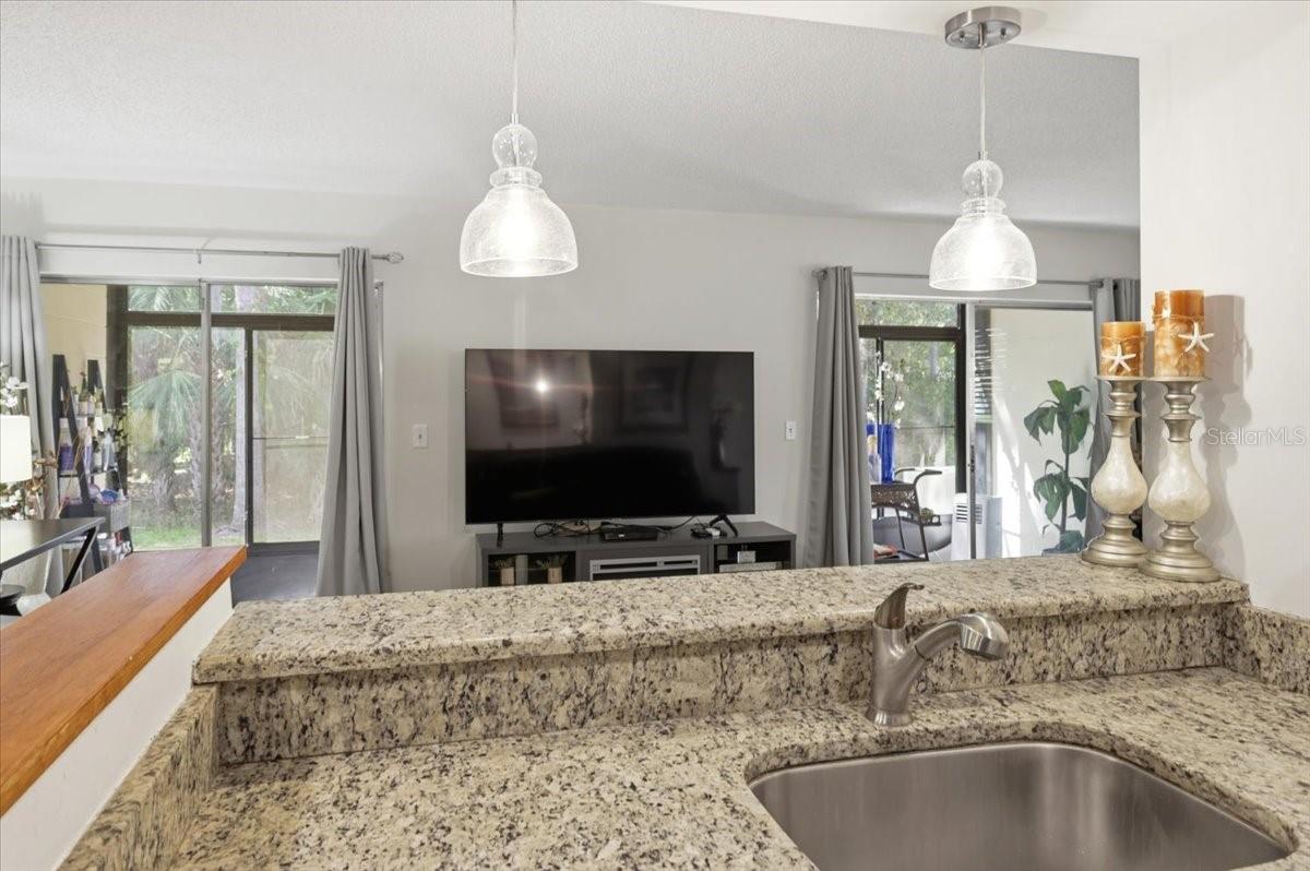 LAKESIDE CONDO APTS - Residential