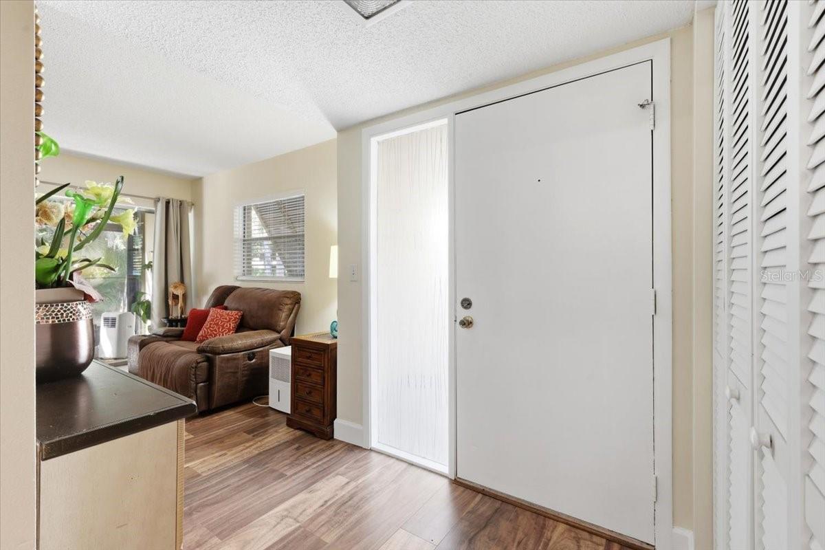 LAKESIDE CONDO APTS - Residential