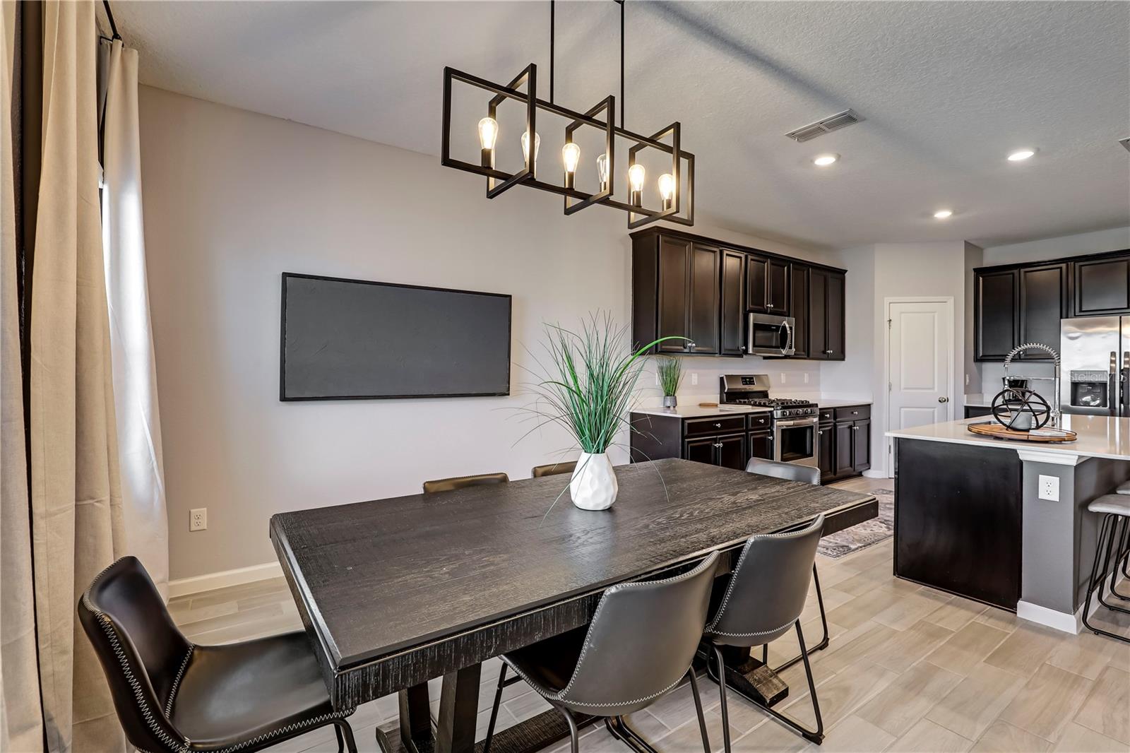 GREYHAWK - Residential