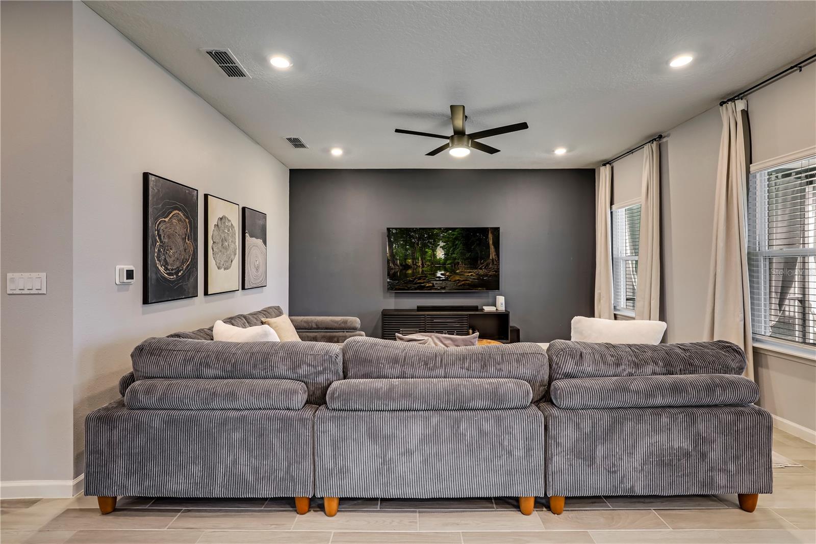 GREYHAWK - Residential