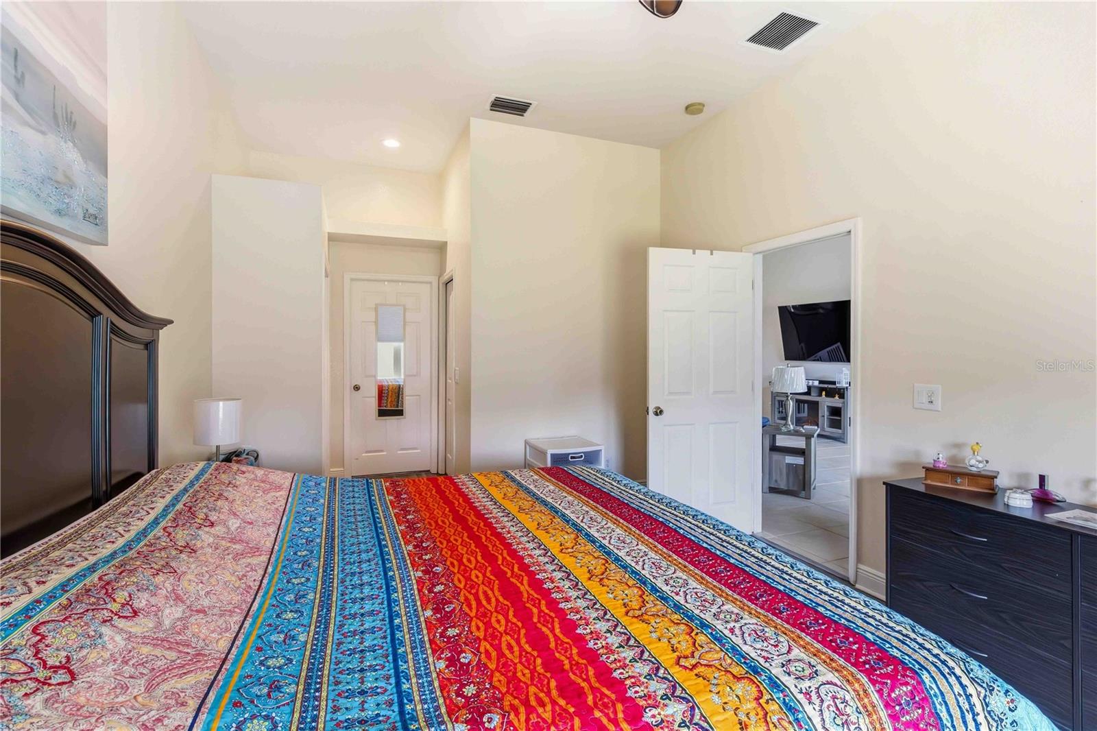 LAKEVIEW VILLAGE SEC H UN 1 - Residential