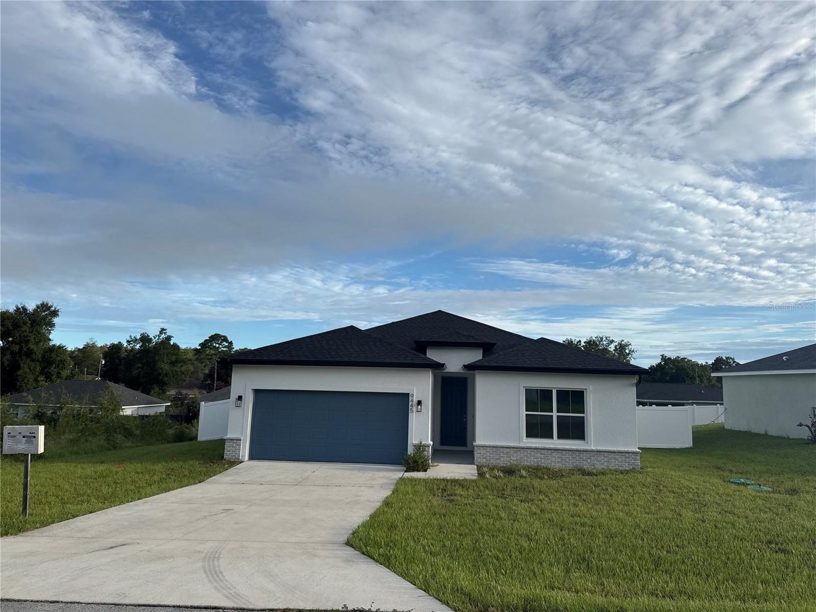 Beautiful BRAND NEW house, Fence being installed. With 4 full bedrooms and 3 full bathrooms, it has one covered car garage and a big driveway, all wood floors and stainless steel Samsung appliances including a washer and dryer. This homes sits on a 0.22 acre lot with fresh new sod. All new homes around, quiet neighborhood. Make this your home now.
The rent is responsible for water, electricity, and landscape rents are fue the 1st of the month and will be late after the 3rd of the month, There is a $60 late fee. There is a non-refundable $300 pet fee, you must provide the breed and weight of your pet. The rent needs a 600 FICO credit score or higher.