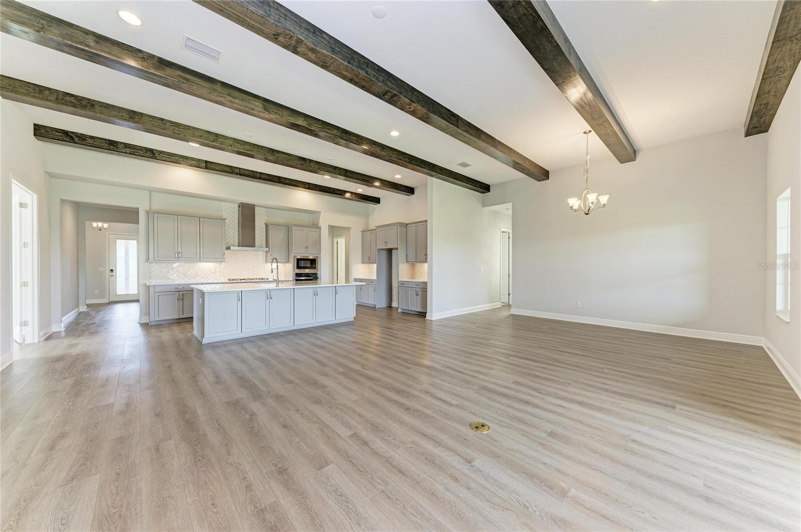 HAWKSTONE - Residential