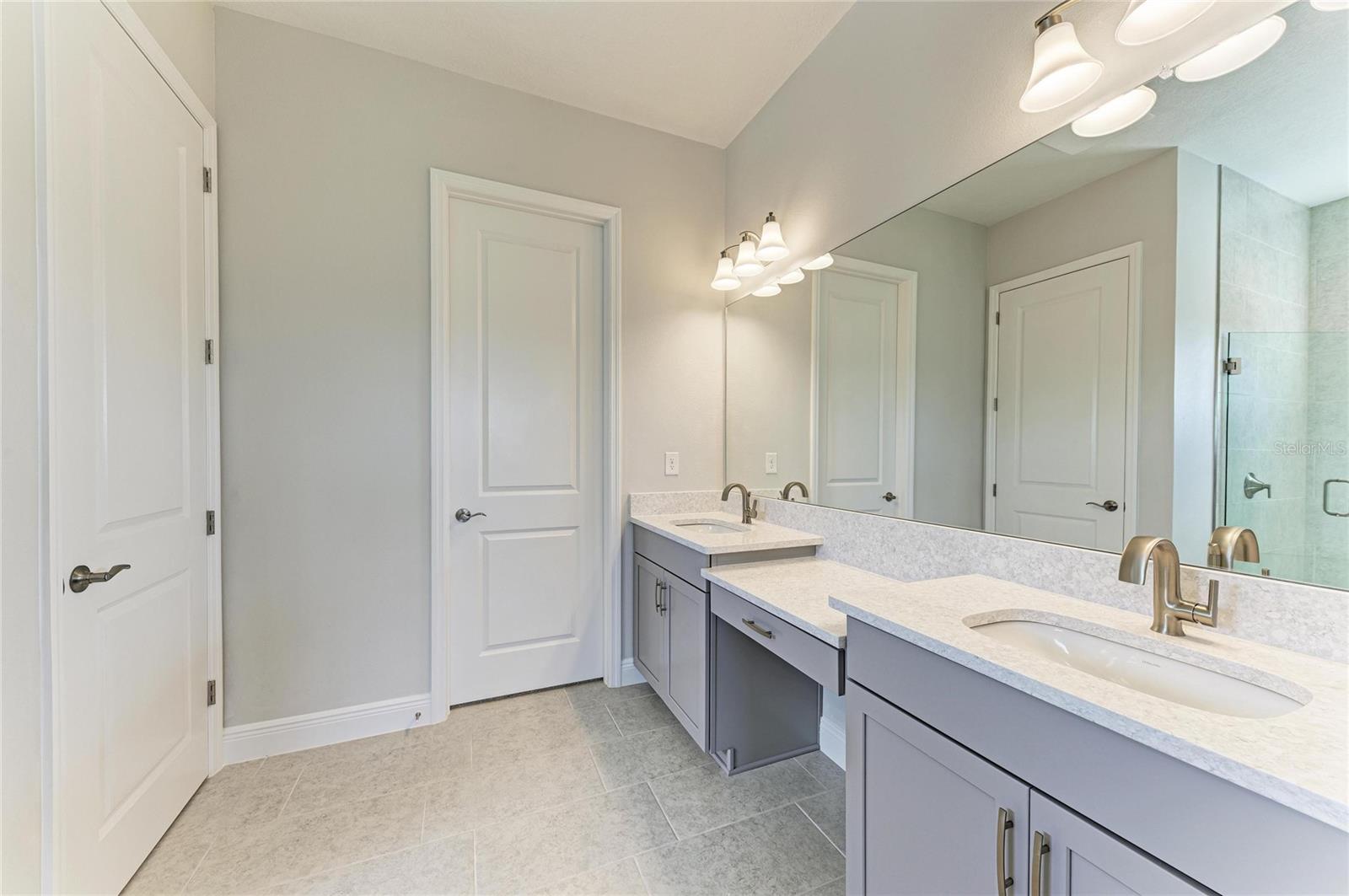 HAWKSTONE - Residential