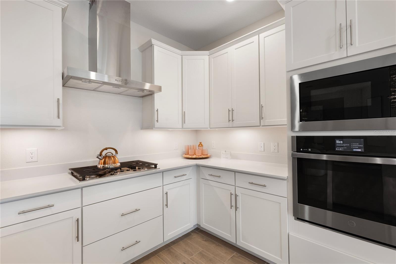 CALUSA COUNTRY CLUB - Residential