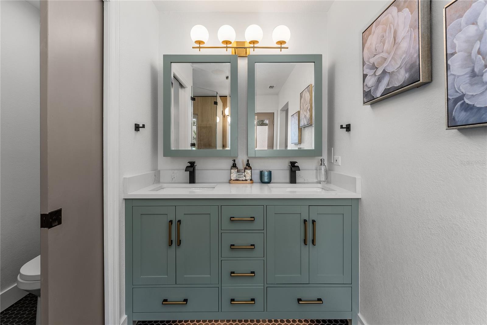 SWEETWATER OAKS SEC 09 - Residential