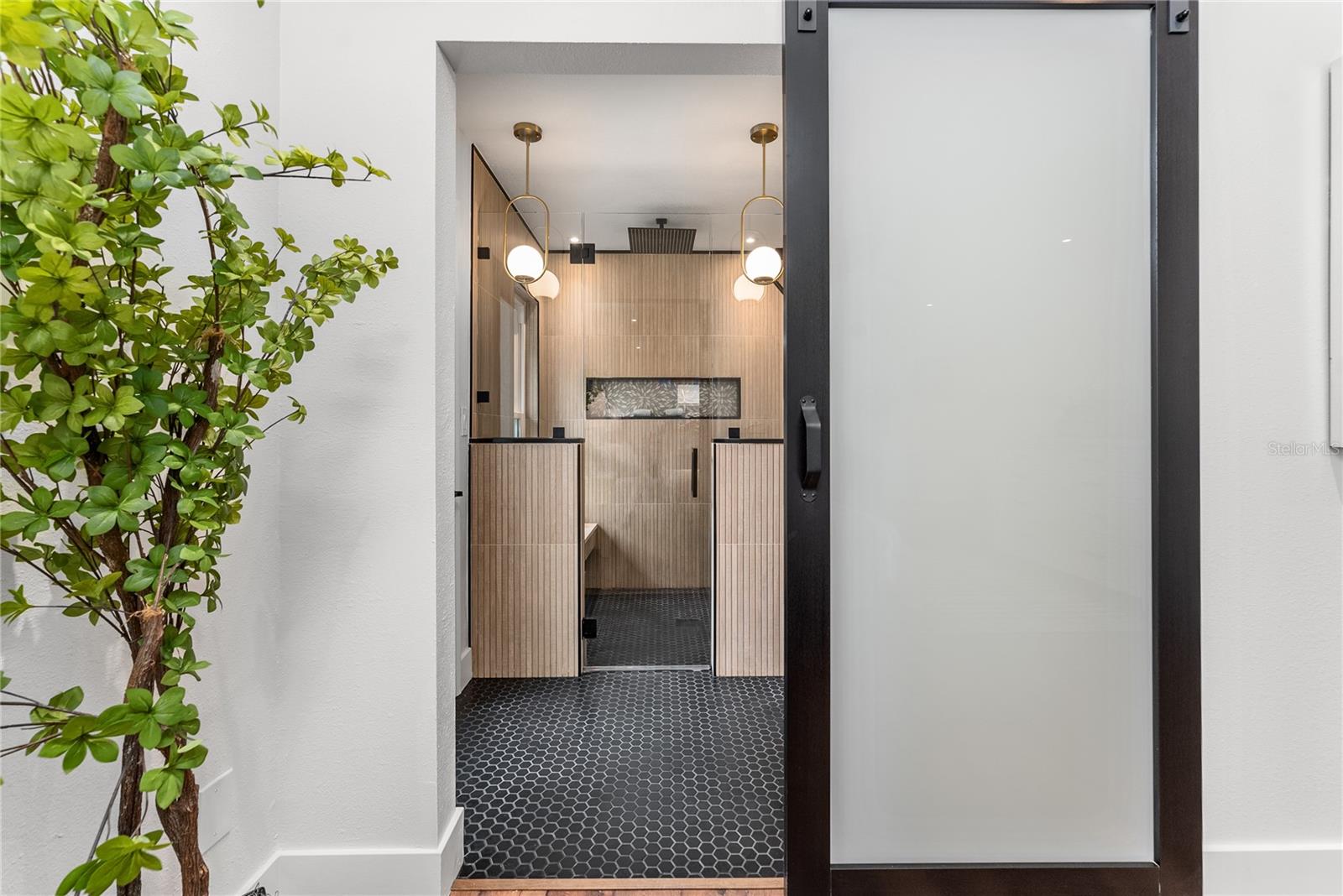 SWEETWATER OAKS SEC 09 - Residential