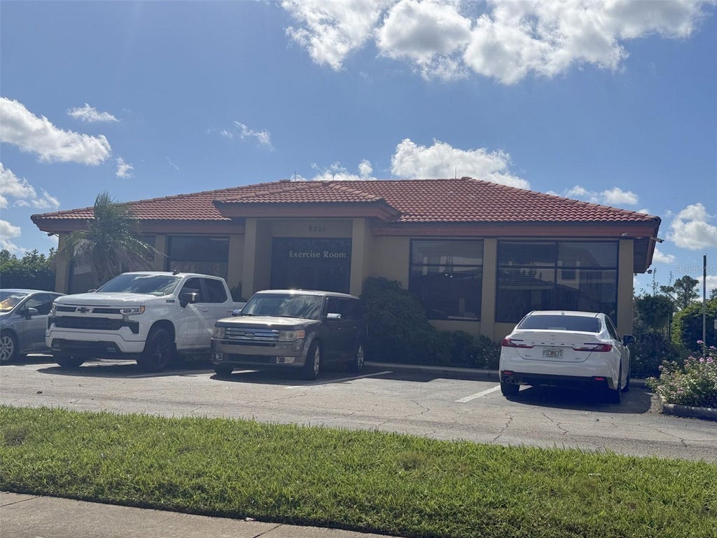 Photo of 6337 Parc Corniche Drive #2305, Orlando, FL 32821 (MLS # O6450149)