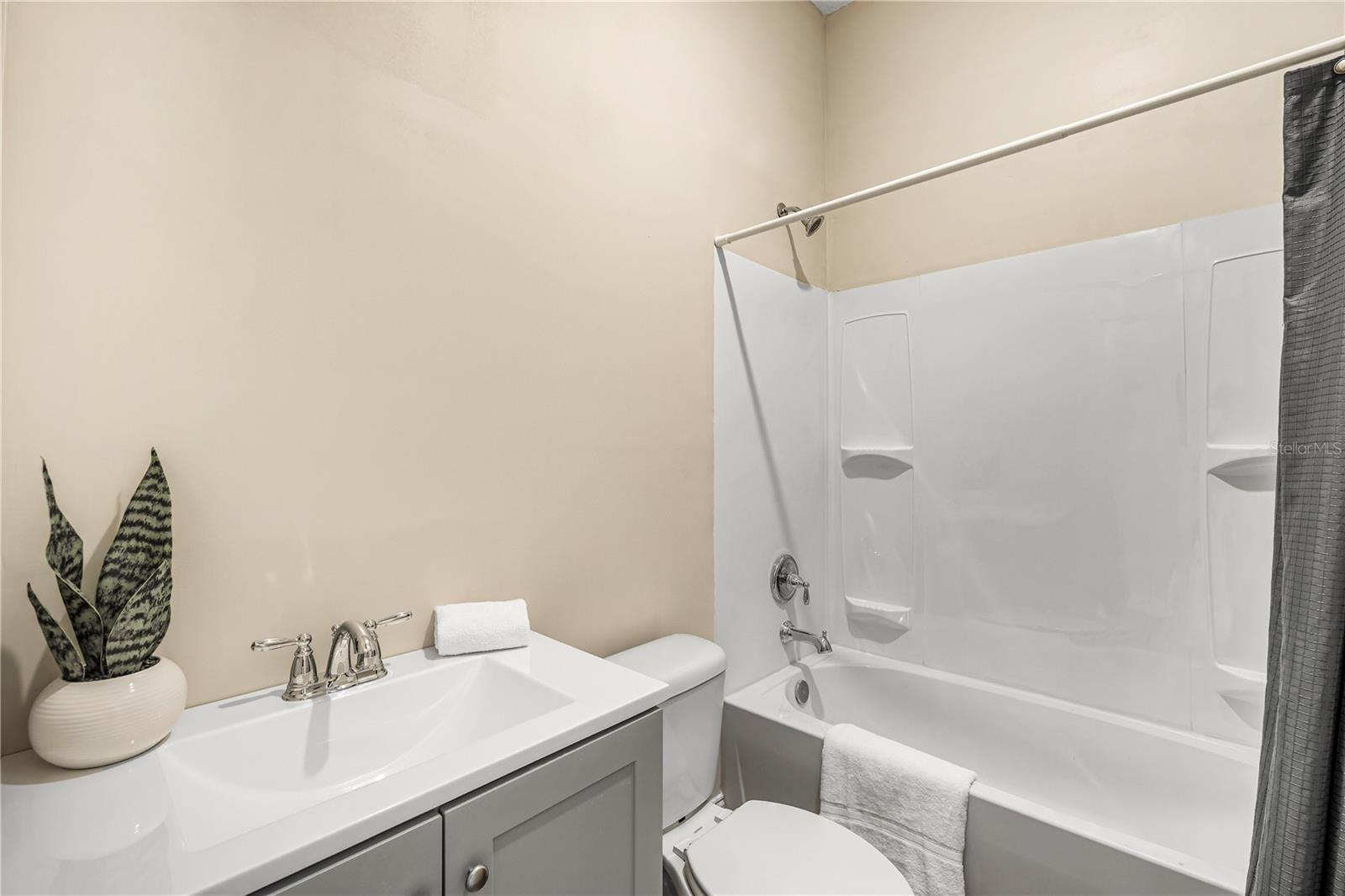 HIGHRIDGE ESTATES - Residential