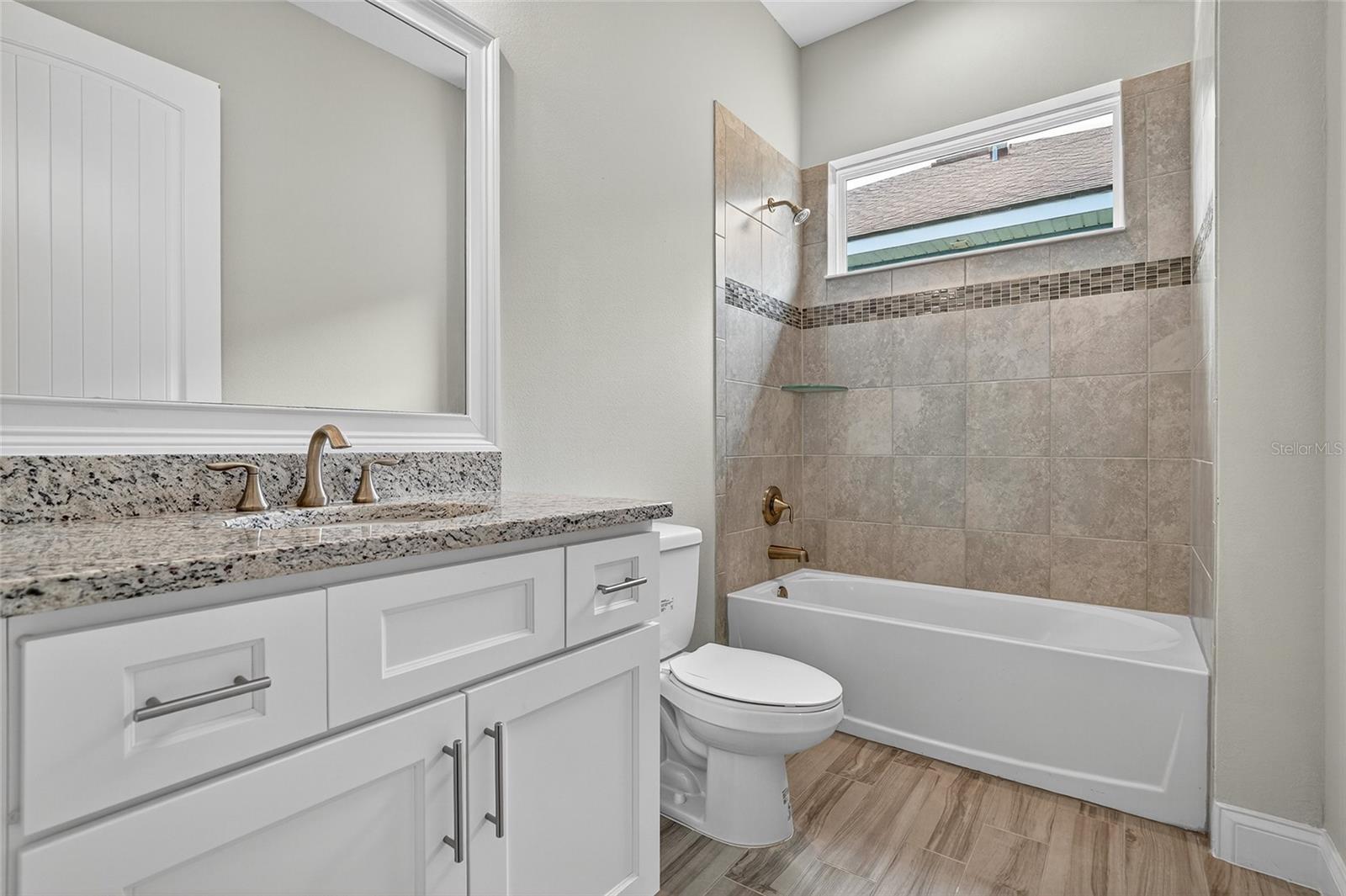 MOSAIC PH 1B - Residential