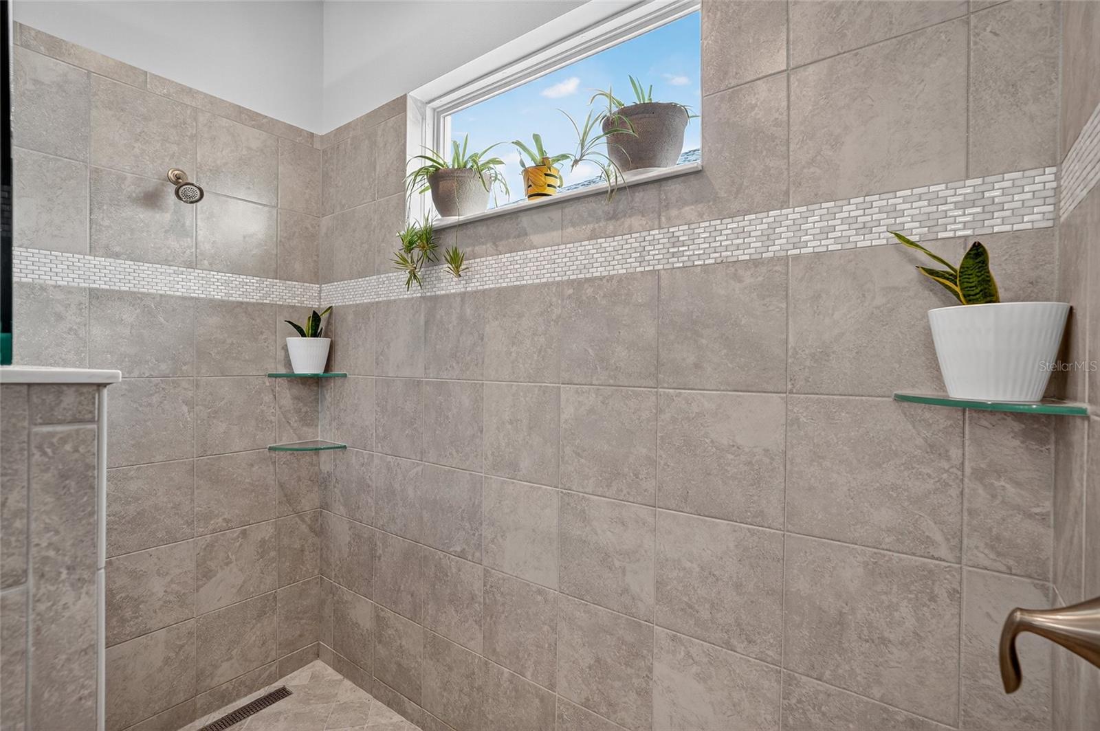 MOSAIC PH 1B - Residential