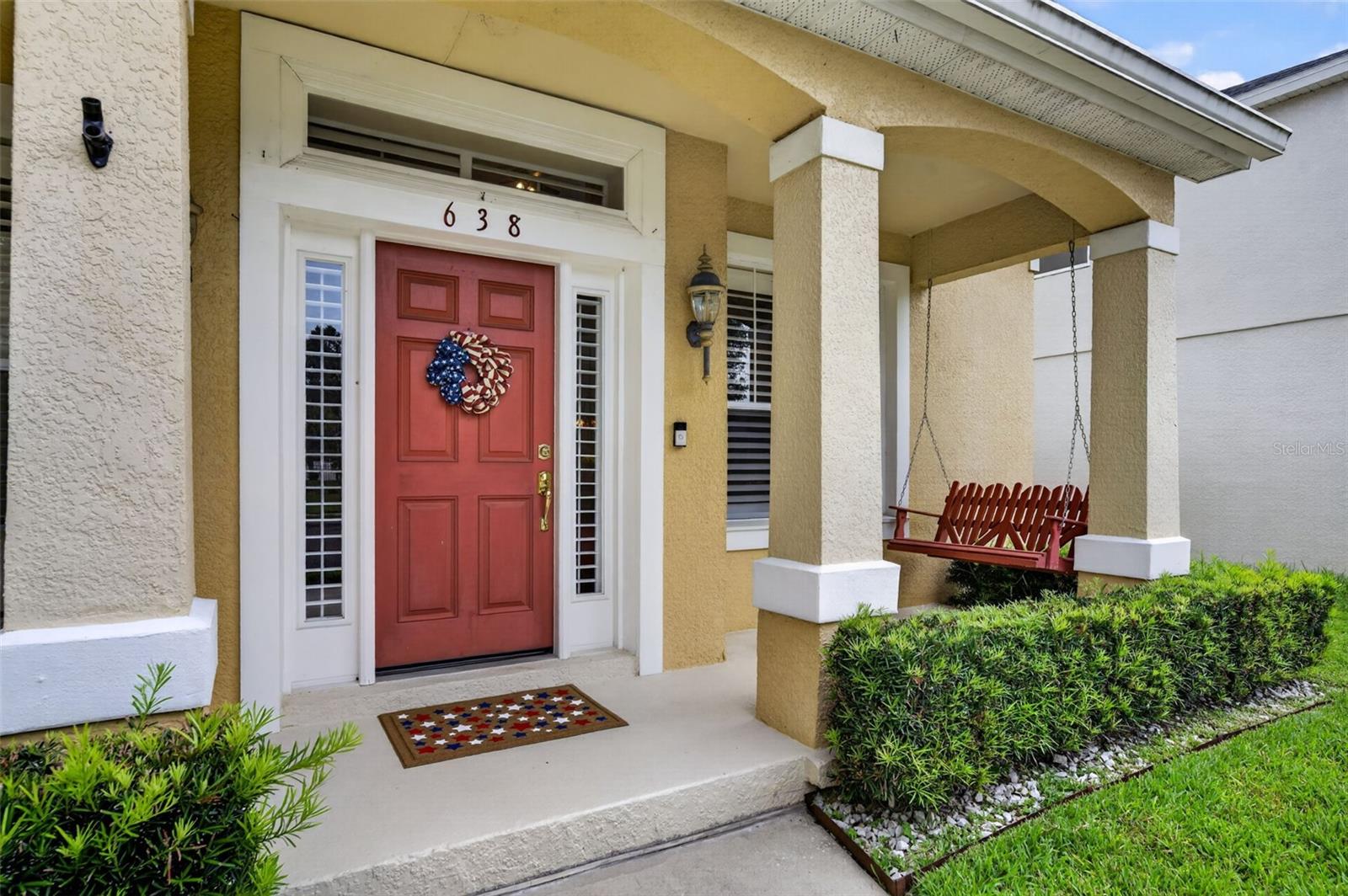 638 AUTUMN OAKS LOOP