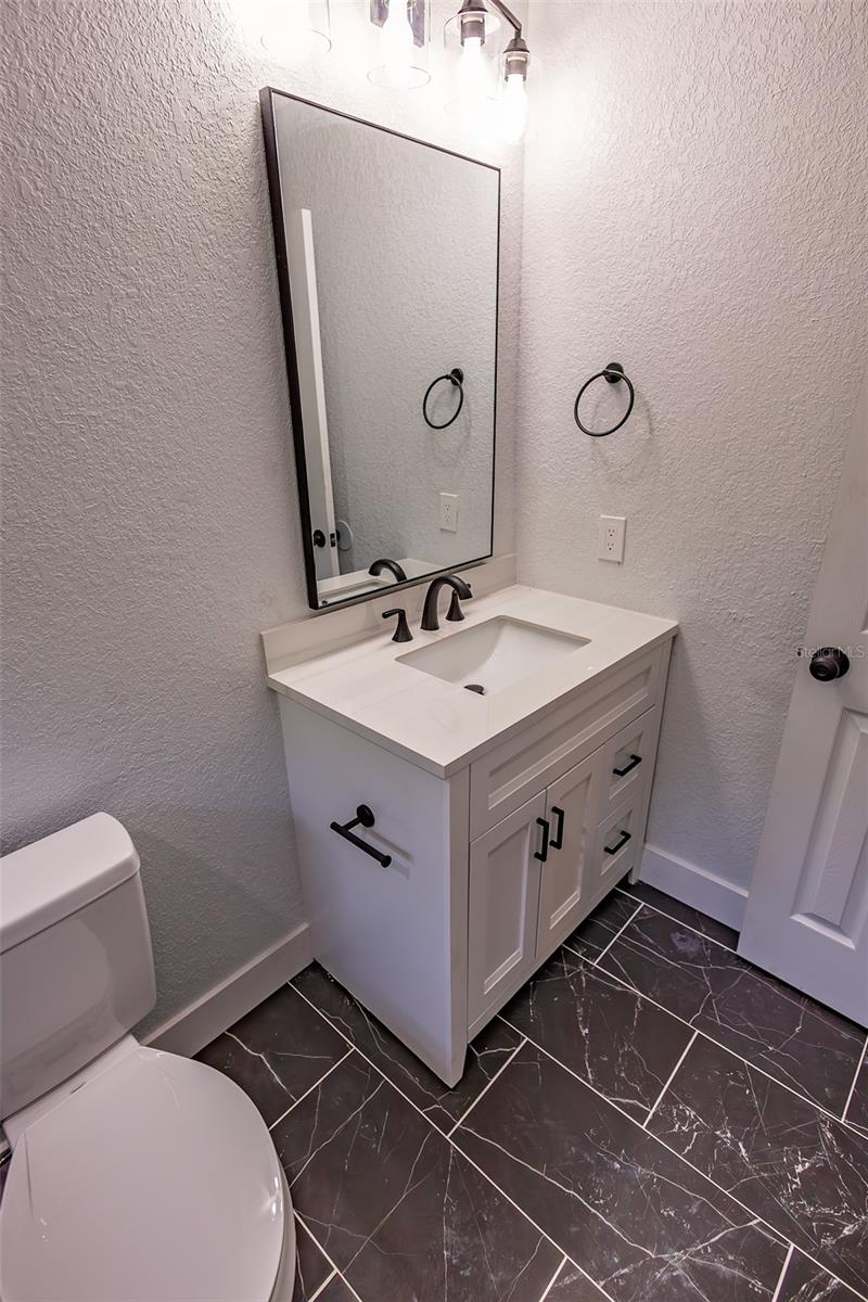 SHADOW LAWN - Residential