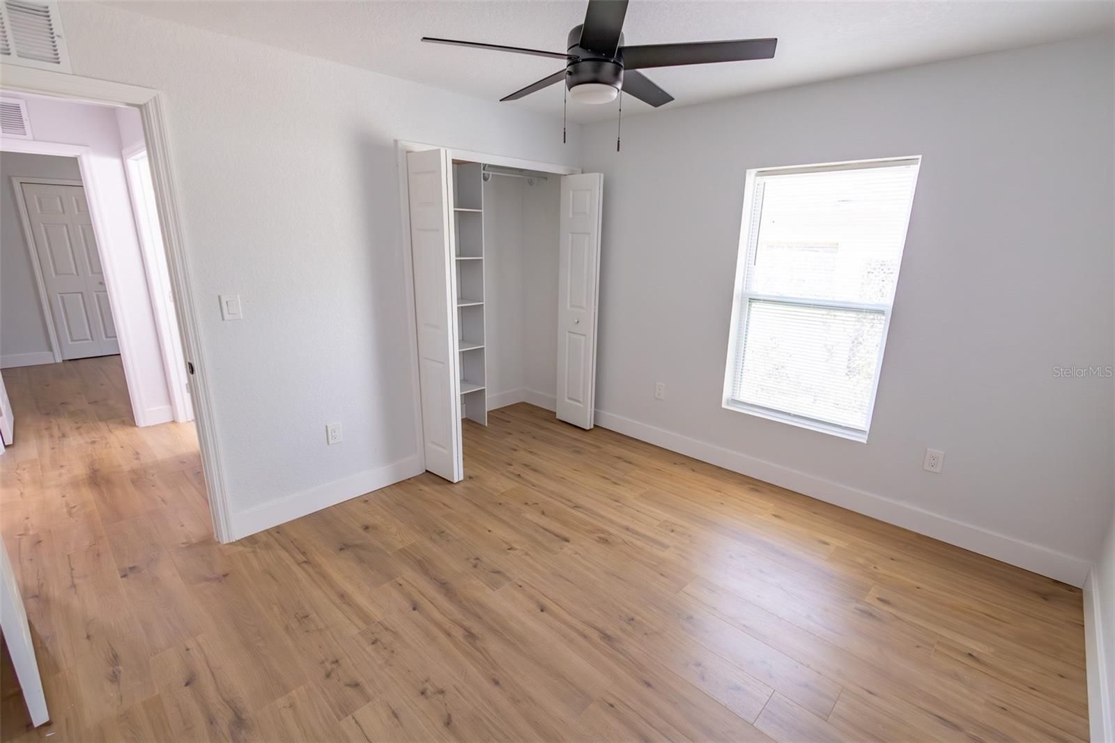 SHADOW LAWN - Residential