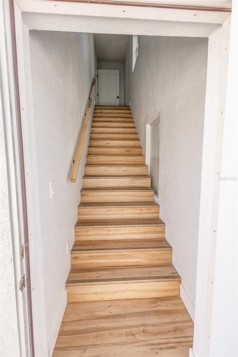 SHADOW LAWN - Residential