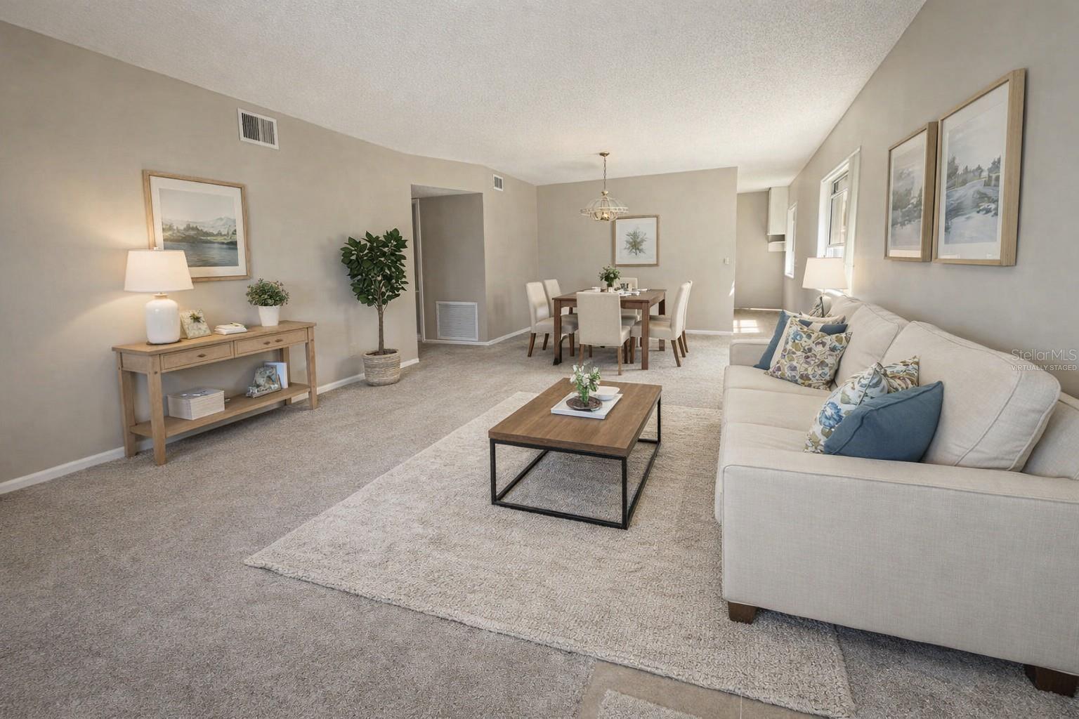 2402 ECUADORIAN WAY 40