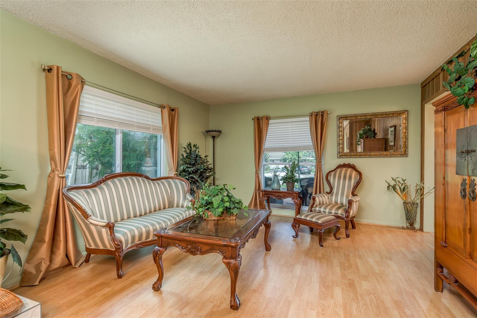 Photo 5 of 28 of 7121 WOODFIELD DRIVE house