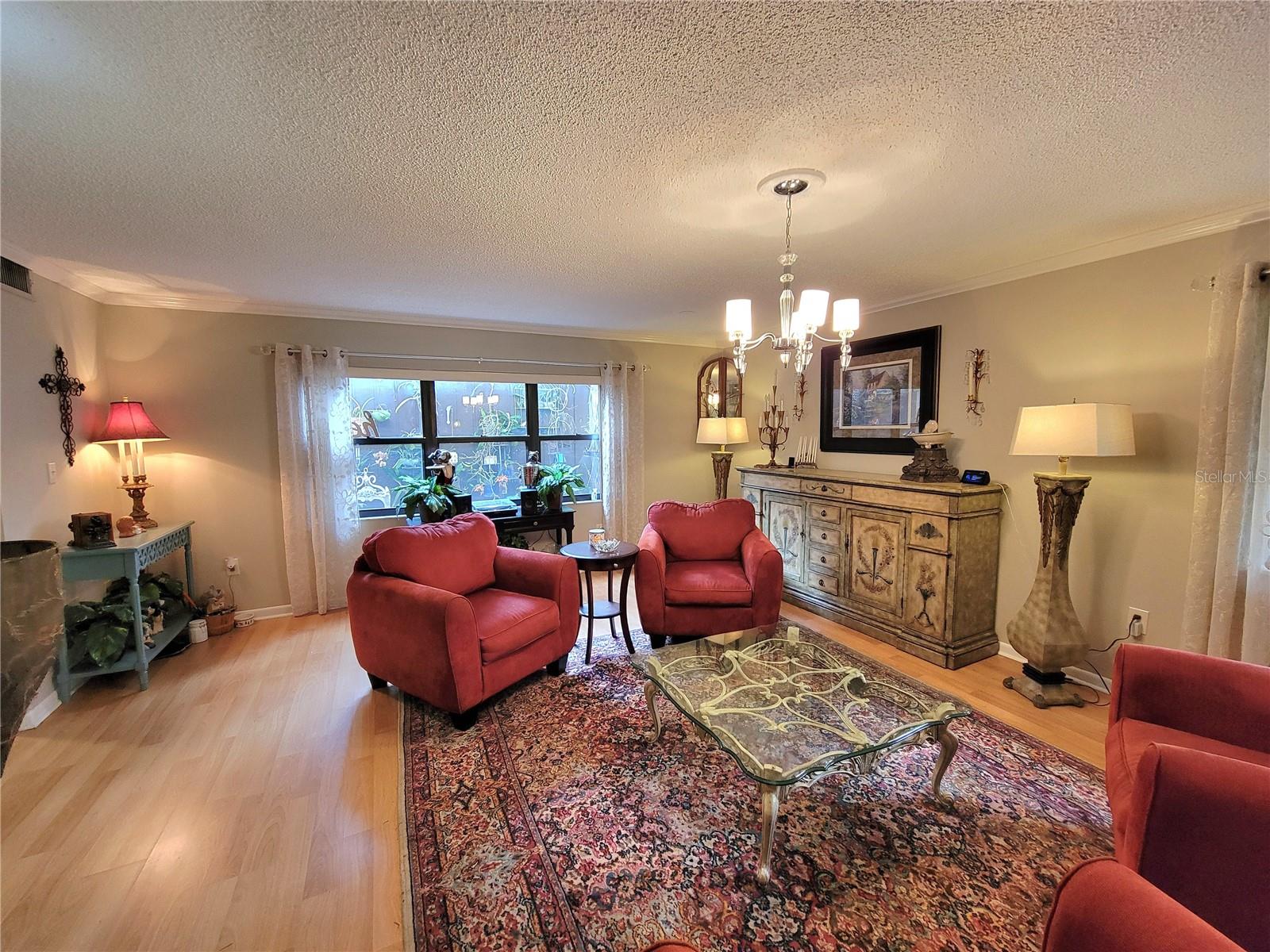 CASA LOMA CONDO - Residential