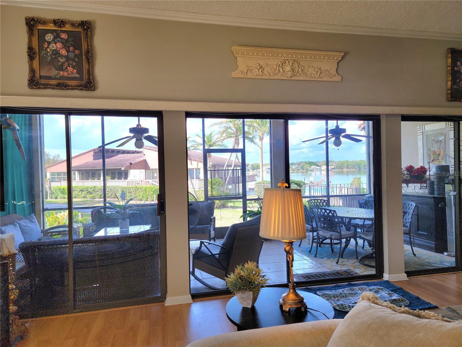 CASA LOMA CONDO - Residential